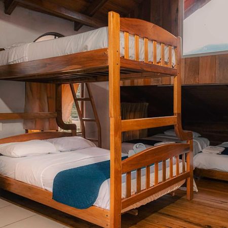 Casa Cultural Mindo Hotel Ngoại thất bức ảnh